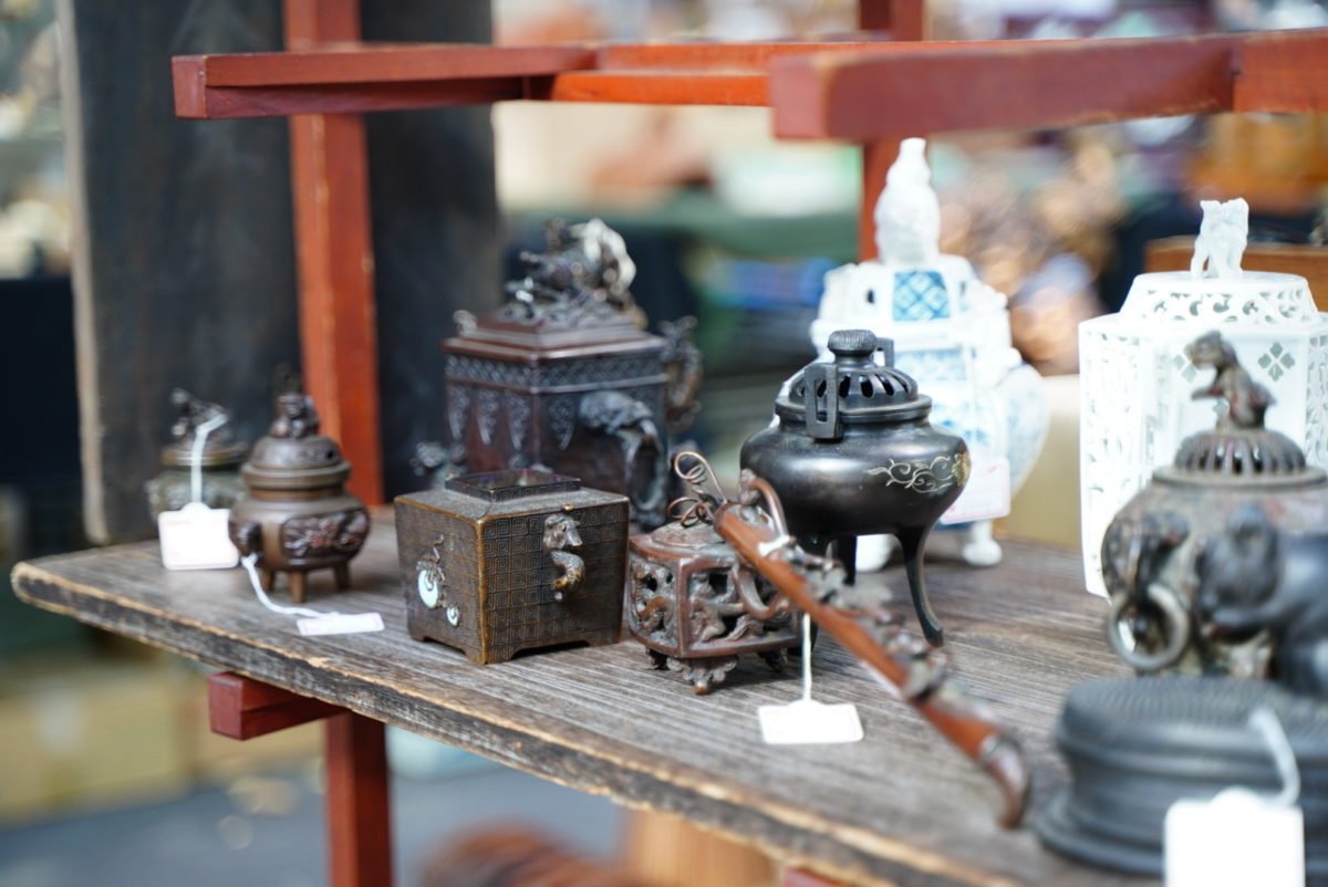 仏教美術 時代 花鳥 ツルン 蒔絵書卓 香炉台 69cmx31.5cm(LC635) 