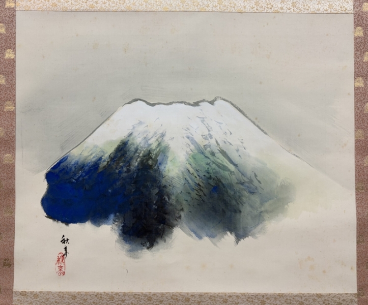 秋亭　富士　絹本　掛軸　共箱 秋亭 富士 絹本 掛軸 共箱 Mount Fuji Kakejiku Hanging scroll